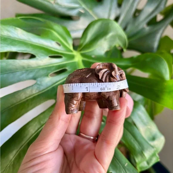 Wooden Elephant - Picture 4 of 4